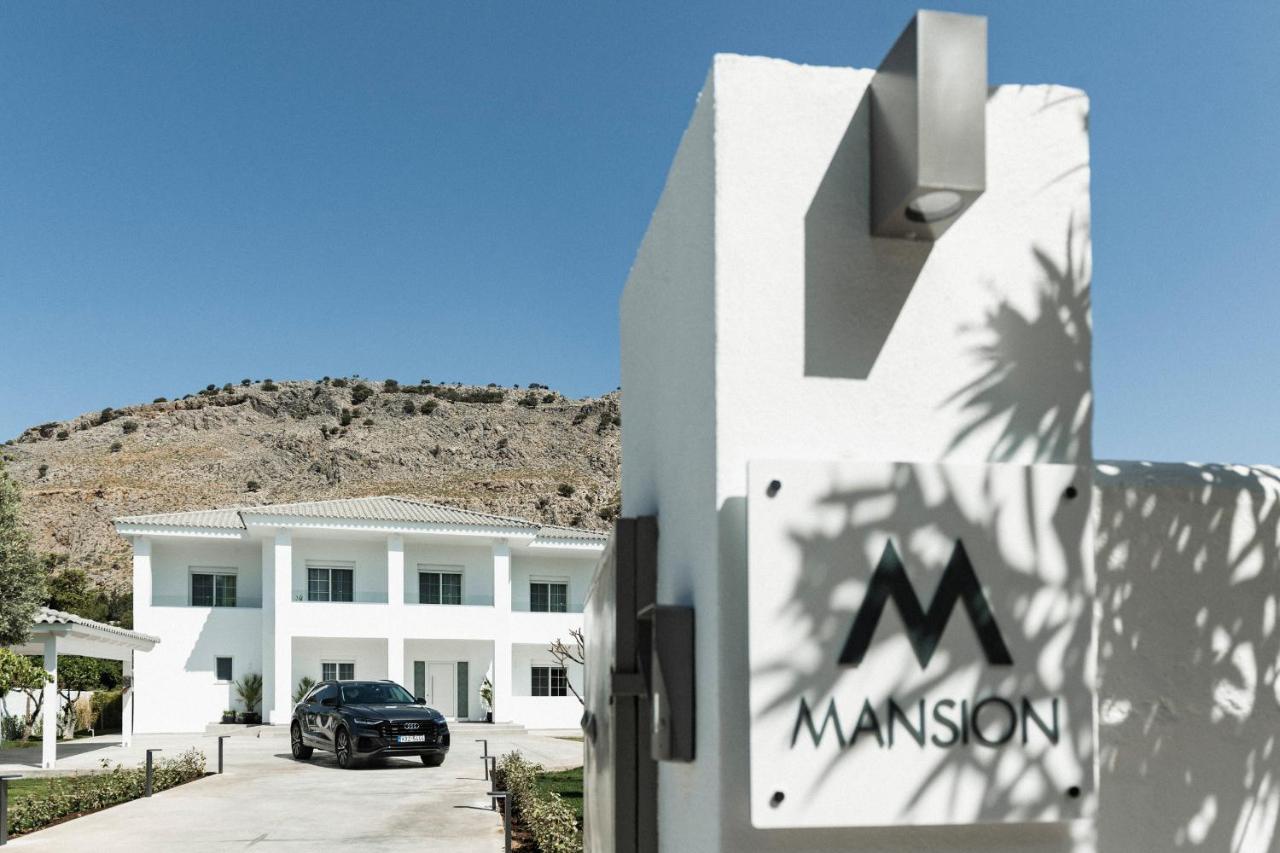 M Mansion Villa Pefki  Bagian luar foto