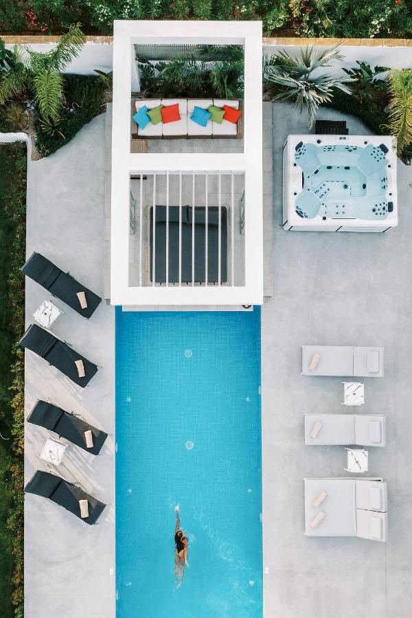 M Mansion Villa Pefki  Bagian luar foto